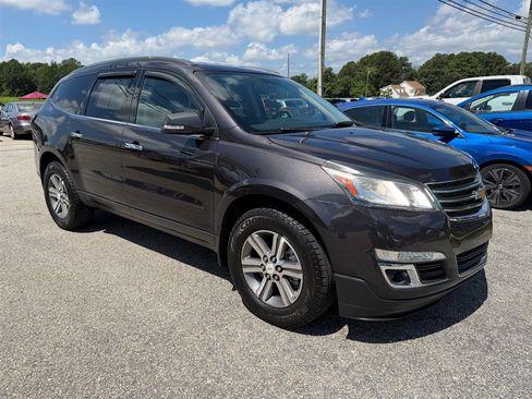 Used 2016 Chevrolet Traverse LT FWD image 8