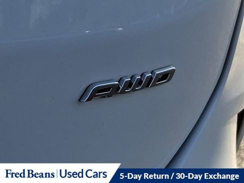 Certified 2024 Ford Edge SEL w/ Convenience Package image 32