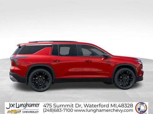 New 2026 Chevrolet Traverse LT w/ LPO, Floor Liner Package image 5