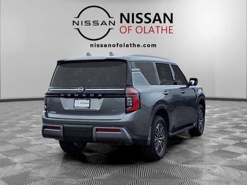 Used 2026 Nissan Armada SL AWD/4WD image 30