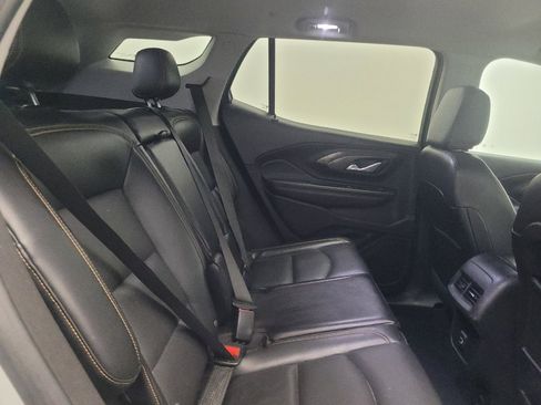 Used 2021 GMC Terrain SLT image 19
