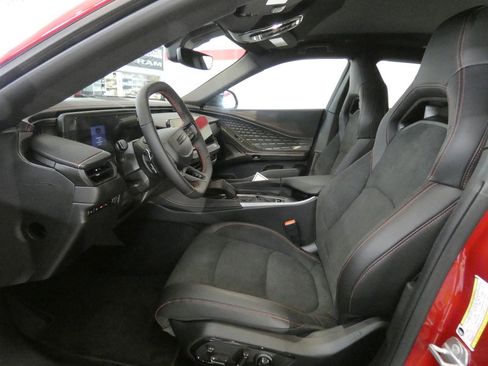 New 2026 Dodge Charger R/T AWD/4WD image 9
