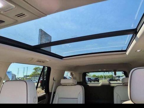 Certified 2024 GMC Yukon Denali AWD/4WD image 24