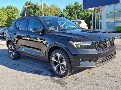 New 2026 Volvo XC40 B5 Plus