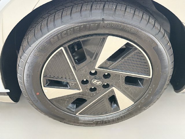 New 2026 Hyundai Ioniq 5 Limited RWD image 32