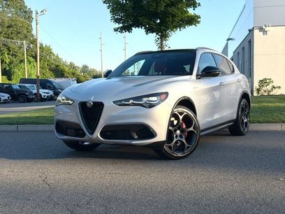 Used 2025 Alfa Romeo Stelvio Sprint