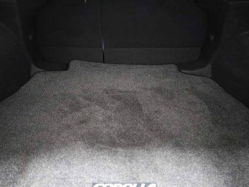 Used 2023 Toyota Corolla SE image 43