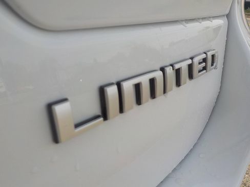 New 2026 Jeep Grand Cherokee Limited image 7