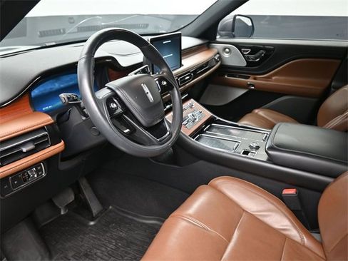 Used 2021 Lincoln Aviator Reserve w/ Equipment Group 208A image 19