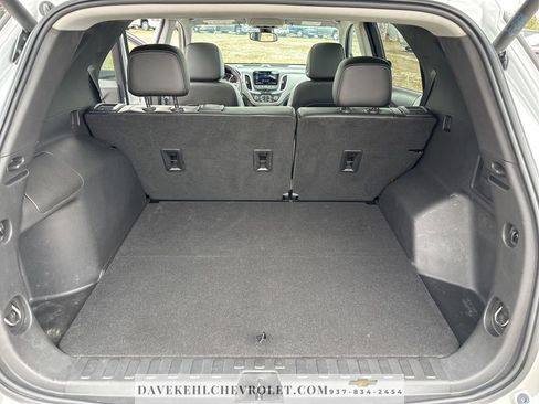 Used 2021 Chevrolet Equinox Premier image 31