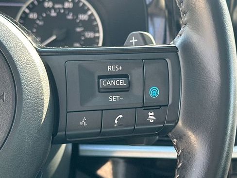 Used 2024 Nissan Pathfinder SL w/ SL Premium Package image 33