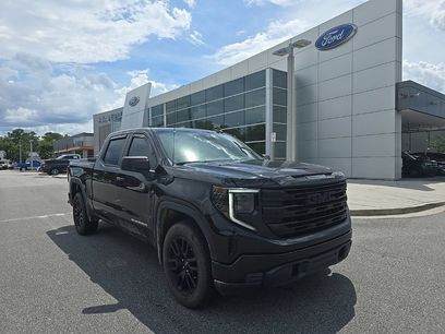 Used 2023 GMC Sierra 1500 Pro w/ Graphite Edition
