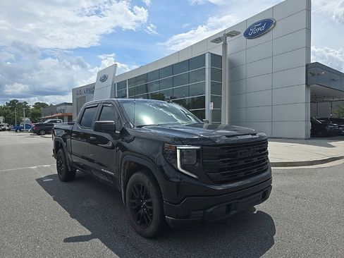 Used 2023 GMC Sierra 1500 Pro w/ Graphite Edition AWD/4WD image 1