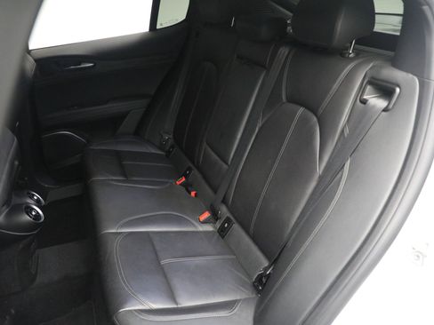 Used 2022 Alfa Romeo Stelvio Sprint image 16