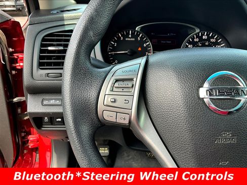 Used 2015 Nissan Altima 2.5 S w/ Power Driver Seat Package FWD image 10