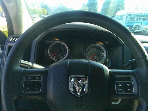 Used 2016 RAM 1500 Tradesman w/ Popular Equipment Group AWD/4WD image 13