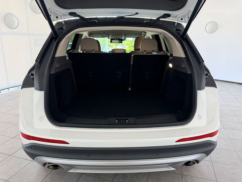Used 2023 Lincoln Corsair FWD image 19