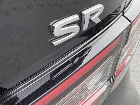 Used 2021 Nissan Maxima SR w/ Sport Mat Group image 9