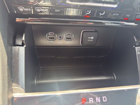 Used 2025 Jeep Grand Cherokee Limited AWD/4WD image 20