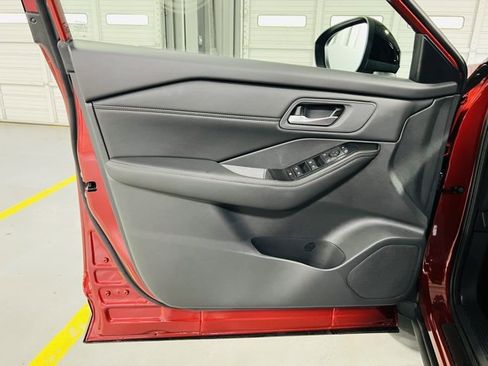 New 2026 Nissan Rogue SV image 21