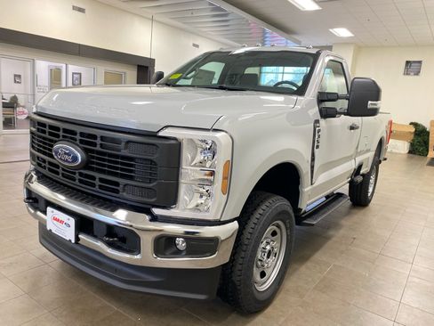 New 2026 Ford F350 XL w/ XL Chrome Package image 4