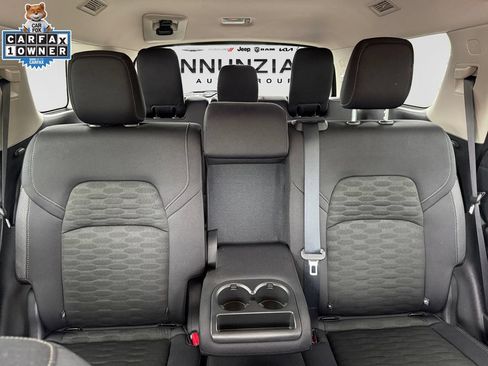 Certified 2025 Nissan Pathfinder SV AWD/4WD image 16