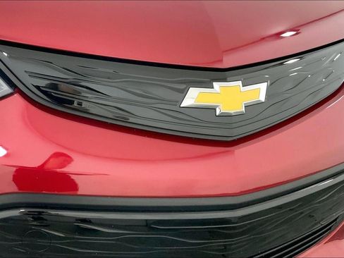 Used 2021 Chevrolet Bolt LT image 29
