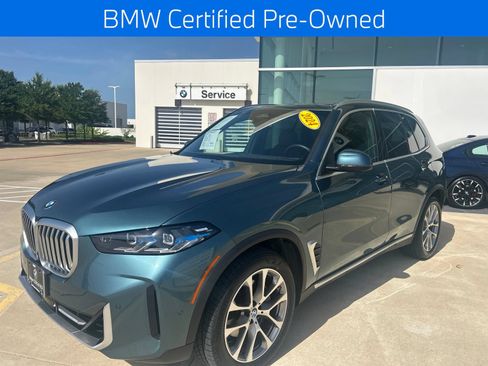 Used 2024 BMW X5 xDrive40i w/ Premium Package AWD/4WD image 1