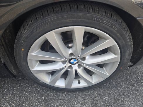 Used 2012 BMW 535i xDrive Sedan AWD/4WD image 14
