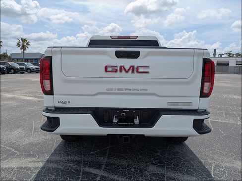 Used 2025 GMC Sierra 1500 Elevation AWD/4WD image 6