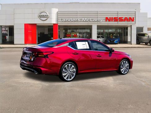 New 2026 Nissan Altima 2.5 SV w/ SV Premium Package image 3