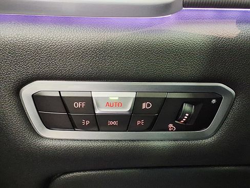 Used 2022 BMW X5 xDrive40i w/ Premium Package image 22