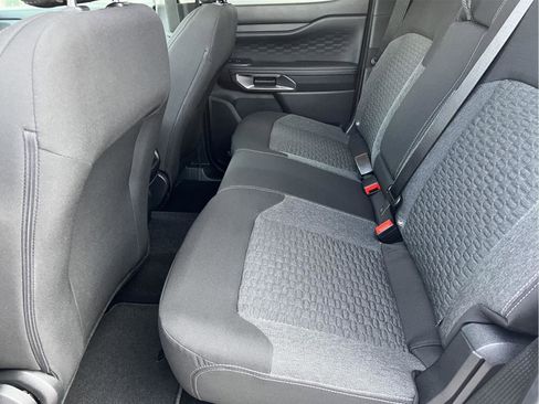 Used 2025 Ford Ranger XLT w/ FX4 Off-Road Package image 11