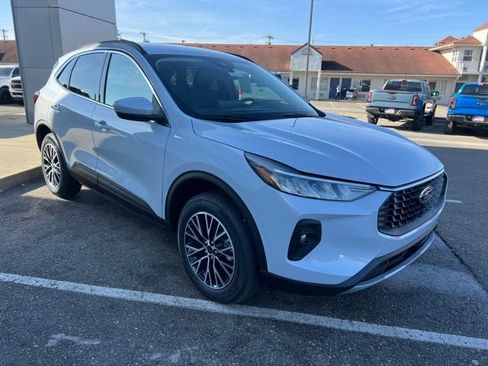 New 2026 Ford Escape Base image 8