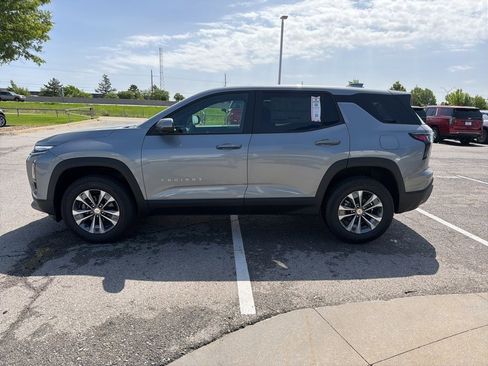 New 2026 Chevrolet Equinox LT w/ Safety and Technology Package AWD/4WD image 6