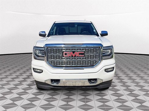 Used 2017 GMC Sierra 1500 Denali w/ Denali Ultimate Package image 2