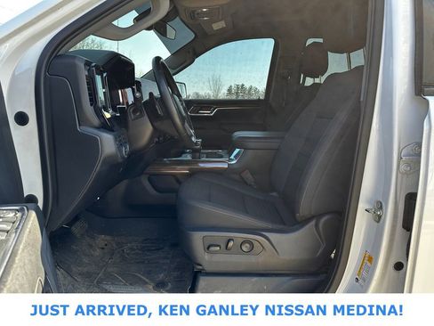 Used 2023 Chevrolet Silverado 1500 RST w/ Protection Package image 13