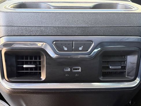 Used 2024 GMC Sierra 2500 SLT image 8