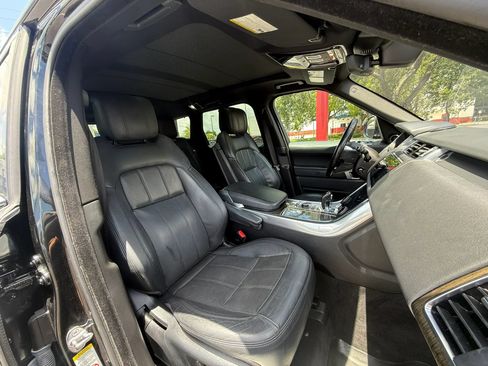 Used 2018 Land Rover Range Rover Sport HSE AWD/4WD image 31