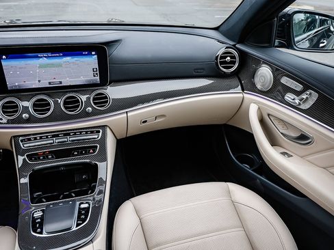 Certified 2023 Mercedes-Benz E 53 AMG 4MATIC Sedan image 15