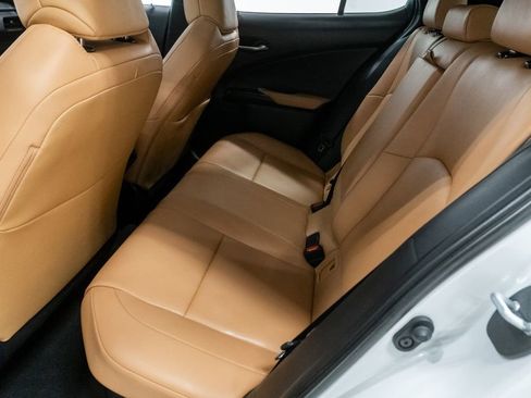 Used 2024 Lexus UX 250h AWD w/ Premium Package image 28