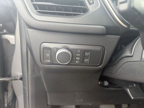 Used 2022 Ford Escape SE AWD/4WD image 13