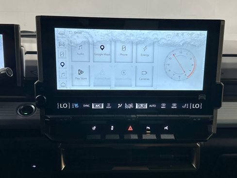 Used 2025 GMC Hummer EV 3X AWD/4WD image 30
