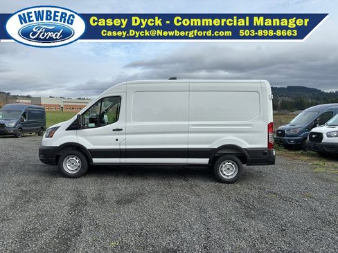 New 2026 Ford Transit 250 148 Medium Roof image 8
