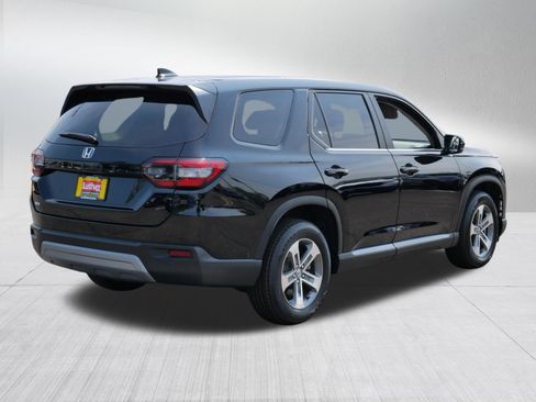 Used 2023 Honda Pilot EX-L image 7