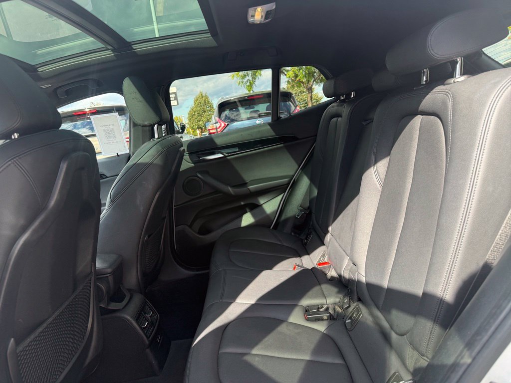 Used 2018 BMW X2 xDrive28i w/ Convenience Package AWD/4WD image 16
