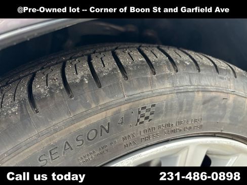 Used 2014 Lexus LS 460 L image 12