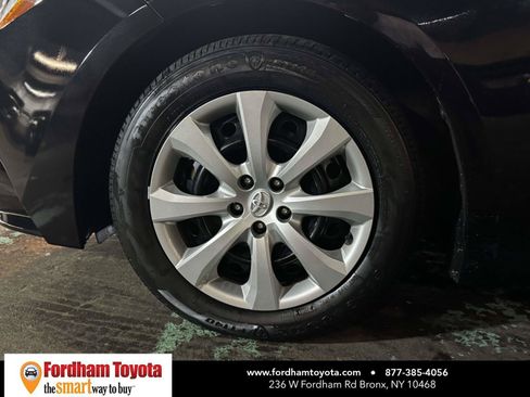 Used 2024 Toyota Corolla LE FWD image 9
