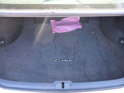 Used 2025 Lexus ES 350 w/ Premium Package image 35