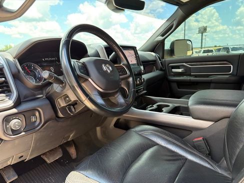 Used 2022 RAM 2500 Big Horn w/ Night Edition AWD/4WD image 19